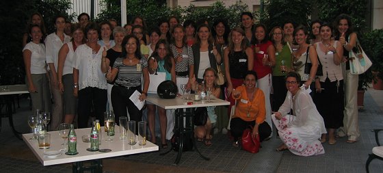 Primer Cocktail Hour del C�rculo de Mujeres de Negocios